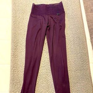 Booty Lounge Scrunch Leggings